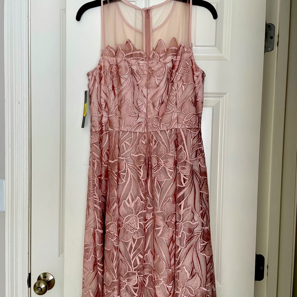 NWT Tahari dress